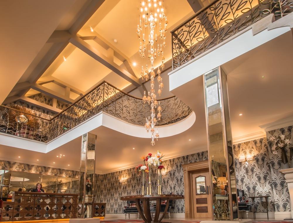 Grosvenor Pulford Hotel & Spa المظهر الخارجي الصورة